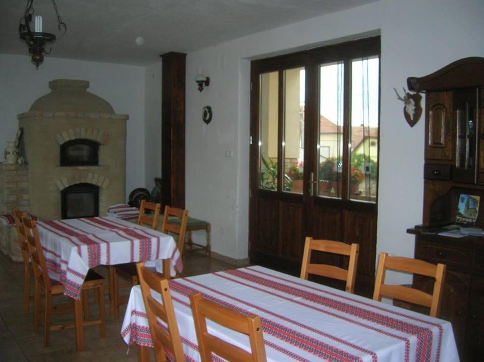 Vadászkürt Vendégfogadó Alsonyek Exterior foto
