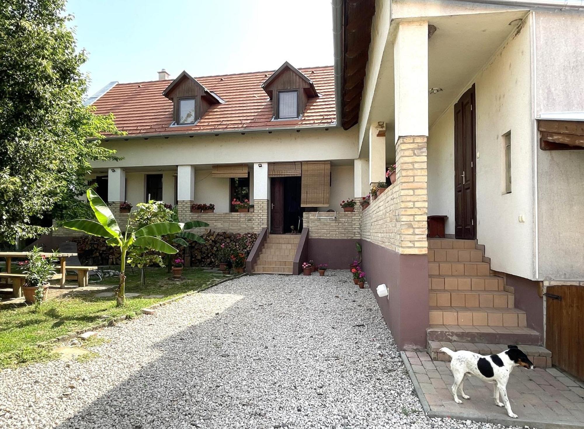 Vadászkürt Vendégfogadó Alsonyek Exterior foto